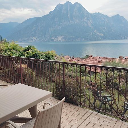 Iseolakerental - Riva House Riva di Solto Exterior photo